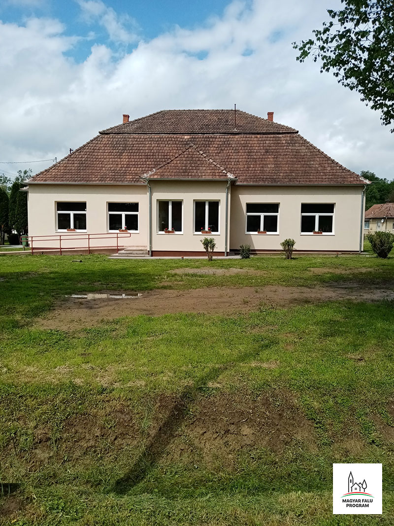 Magyarfalu 4
